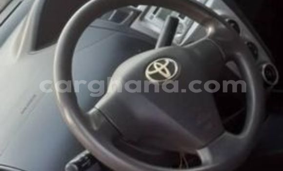 Ra Àlòkù Toyota Vitz Alawọ ewe Ọkọ̀ in Accra ni Greater Accra Ra Àlòkù Toyota Vitz Alawọ ewe Ọkọ̀ in Accra ni Greater Accra