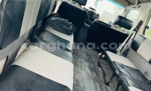 Buy Used Toyota Land Cruiser White Car in Accra in Greater Accra Buy Used Toyota Land Cruiser White Car in Accra in Greater Accra