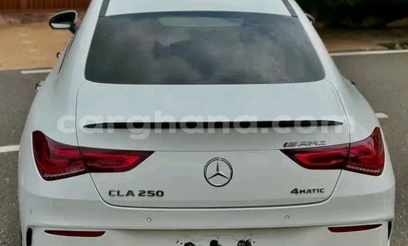 Buy Used Mercedes‒Benz GLA-klasse White Car in Accra in Greater Accra Buy Used Mercedes‒Benz GLA-klasse White Car in Accra in Greater Accra