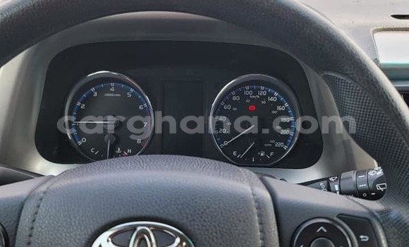 Buy Used Toyota RAV4 White Car in Accra in Greater Accra Buy Used Toyota RAV4 White Car in Accra in Greater Accra
