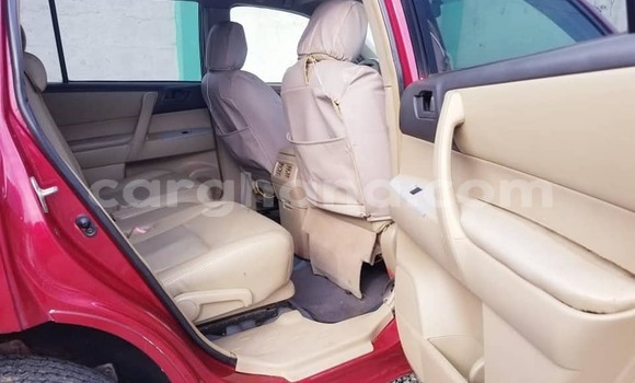 Buy Used Toyota Highlander Red Car in Accra in Greater Accra Buy Used Toyota Highlander Red Car in Accra in Greater Accra