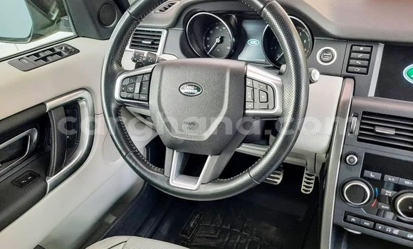 Buy Used Land Rover Discovery Black Car in Accra in Greater Accra Buy Used Land Rover Discovery Black Car in Accra in Greater Accra