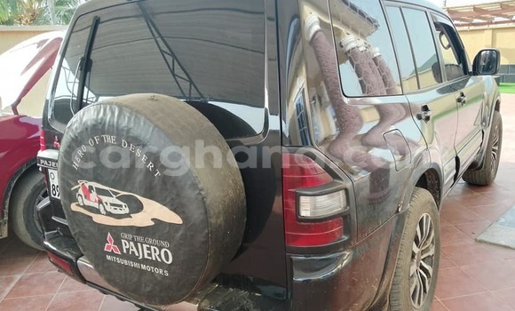 Buy Used Mitsubishi Pajero Black Car in Accra in Greater Accra Buy Used Mitsubishi Pajero Black Car in Accra in Greater Accra