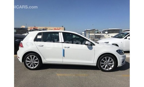 Sayi Imported Volkswagen Golf White Mota in Import - Dubai a Ashanti Sayi Imported Volkswagen Golf White Mota in Import - Dubai a Ashanti