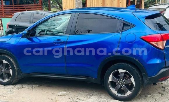 Buy Used Honda HR–V Blue Car in Accra in Greater Accra Buy Used Honda HR–V Blue Car in Accra in Greater Accra