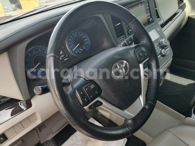 Big with watermark toyota sienna western sekondi takoradi metropolitan 58434