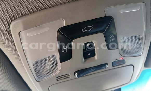 Ra Àlòkù Toyota Sienna Blue Ọkọ̀ in Sekondi–Takoradi Metropolitan ni Oorun Ra Àlòkù Toyota Sienna Blue Ọkọ̀ in Sekondi–Takoradi Metropolitan ni Oorun