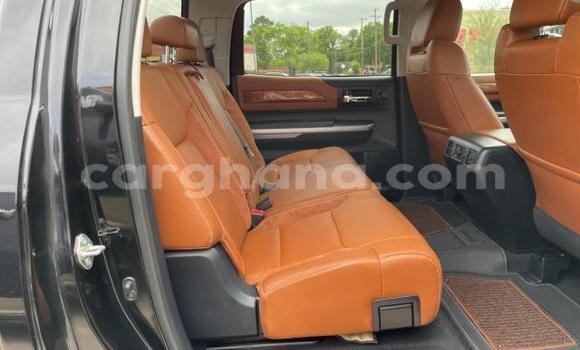 Sayi Na hannu Toyota Tundra Black Mota in Sekondi a Yamma Sayi Na hannu Toyota Tundra Black Mota in Sekondi a Yamma