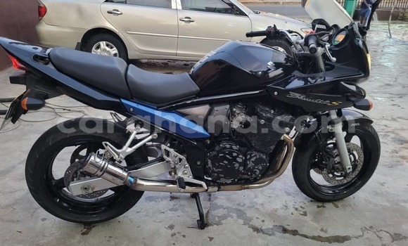 Ra Àlòkù Suzuki Bandit Black Mọto in Sekondi ni Oorun Ra Àlòkù Suzuki Bandit Black Mọto in Sekondi ni Oorun