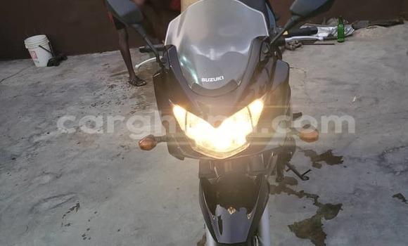 Ra Àlòkù Suzuki Bandit Black Mọto in Sekondi ni Oorun Ra Àlòkù Suzuki Bandit Black Mọto in Sekondi ni Oorun