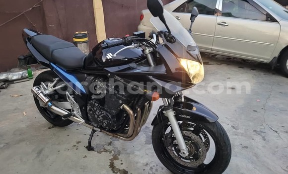 Ra Àlòkù Suzuki Bandit Black Mọto in Sekondi ni Oorun Ra Àlòkù Suzuki Bandit Black Mọto in Sekondi ni Oorun