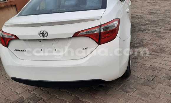 Buy Used Toyota Corolla White Car in Sekondi–Takoradi Metropolitan in Western Buy Used Toyota Corolla White Car in Sekondi–Takoradi Metropolitan in Western
