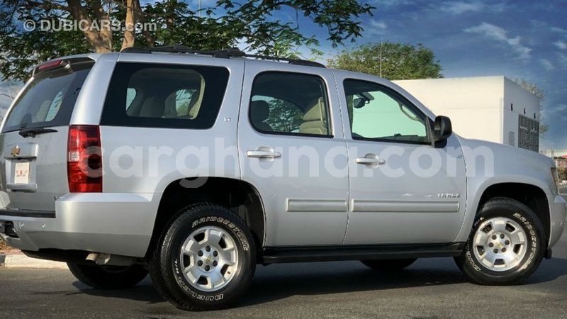 Big with watermark chevrolet tahoe ashanti import dubai 10839