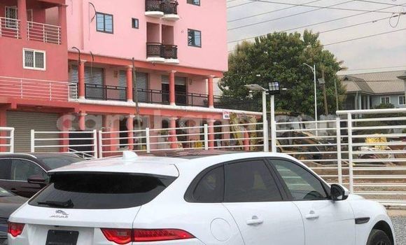 Sayi Na hannu Jaguar F-Pace White Mota in Accra a Greater Accra Sayi Na hannu Jaguar F-Pace White Mota in Accra a Greater Accra