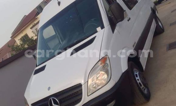 Buy Used Mercedes-Benz A200 White Car in Accra in Greater Accra
