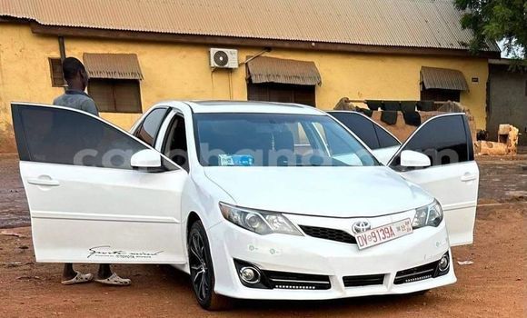 Buy Used Toyota Camry White Car in Accra in Greater Accra