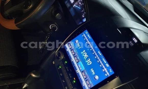 Ra Àlòkù Toyota Camry Red Ọkọ̀ in Accra ni Greater Accra Ra Àlòkù Toyota Camry Red Ọkọ̀ in Accra ni Greater Accra