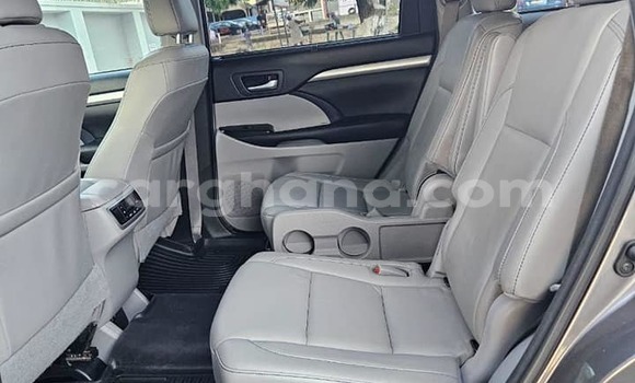 Ra Àlòkù Toyota Highlander Miiran Ọkọ̀ in Accra ni Greater Accra Ra Àlòkù Toyota Highlander Miiran Ọkọ̀ in Accra ni Greater Accra