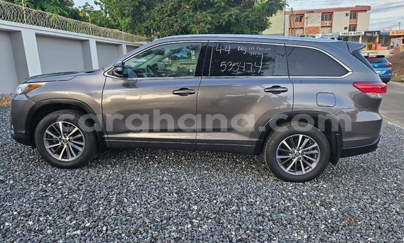Ra Àlòkù Toyota Highlander Miiran Ọkọ̀ in Accra ni Greater Accra Ra Àlòkù Toyota Highlander Miiran Ọkọ̀ in Accra ni Greater Accra