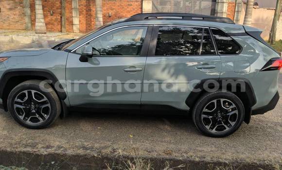 Ra Àlòkù Toyota RAV4 Miiran Ọkọ̀ in Accra ni Greater Accra Ra Àlòkù Toyota RAV4 Miiran Ọkọ̀ in Accra ni Greater Accra