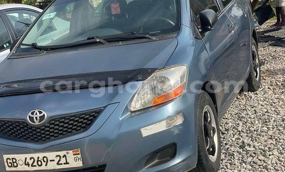 Ra Àlòkù Toyota Yaris Blue Ọkọ̀ in Accra ni Greater Accra Ra Àlòkù Toyota Yaris Blue Ọkọ̀ in Accra ni Greater Accra
