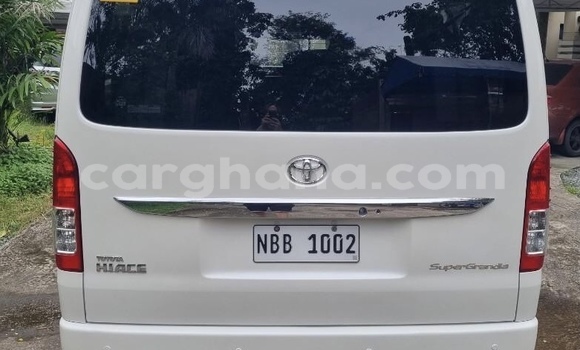 Sayi Na hannu Toyota Hiace White Mota in Accra a Greater Accra Sayi Na hannu Toyota Hiace White Mota in Accra a Greater Accra