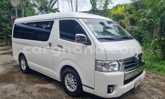 Sayi Na hannu Toyota Hiace White Mota in Accra a Greater Accra Sayi Na hannu Toyota Hiace White Mota in Accra a Greater Accra