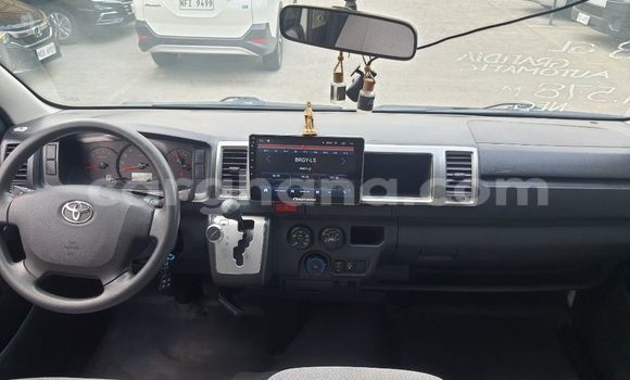Sayi Na hannu Toyota Hiace White Mota in Accra a Greater Accra Sayi Na hannu Toyota Hiace White Mota in Accra a Greater Accra
