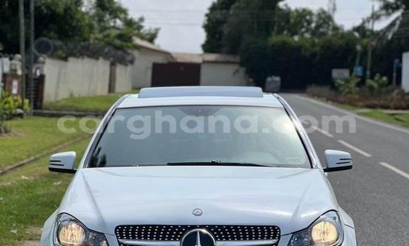 Buy Used Mercedes-Benz C-Classe White Car in Aburi in Eastern