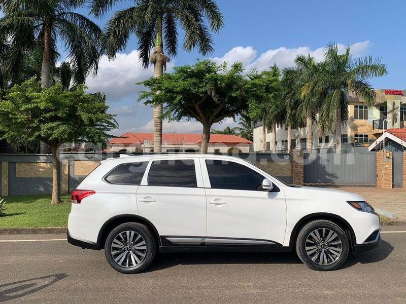 Big with watermark mitsubishi outlander greater accra accra 58642