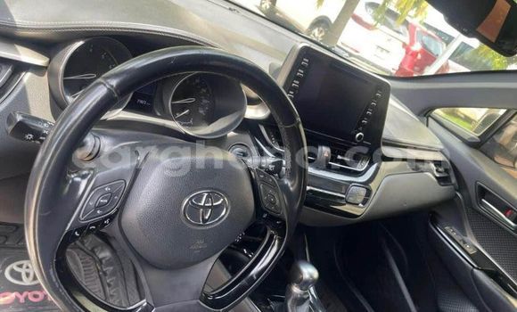 Ra Àlòkù Toyota C-HR Miiran Ọkọ̀ in Ada ni Oorun Ra Àlòkù Toyota C-HR Miiran Ọkọ̀ in Ada ni Oorun