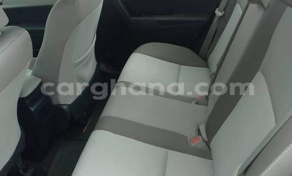 Sayi Na hannu Toyota Corolla White Mota in Accra a Greater Accra Sayi Na hannu Toyota Corolla White Mota in Accra a Greater Accra