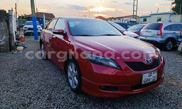 Sayi Na hannu Toyota Camry Red Mota in Accra a Greater Accra