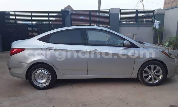 Sayi Na hannu Hyundai Accent Black Mota in Accra a Greater Accra Sayi Na hannu Hyundai Accent Black Mota in Accra a Greater Accra