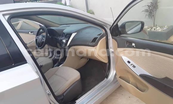 Sayi Na hannu Hyundai Accent Black Mota in Accra a Greater Accra Sayi Na hannu Hyundai Accent Black Mota in Accra a Greater Accra