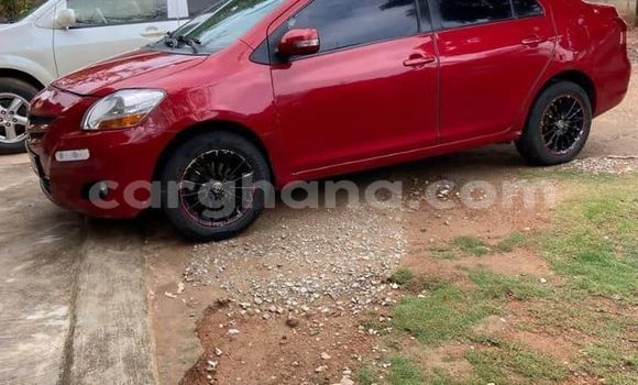 Ra Àlòkù Toyota Yaris Red Ọkọ̀ in Accra ni Greater Accra Ra Àlòkù Toyota Yaris Red Ọkọ̀ in Accra ni Greater Accra