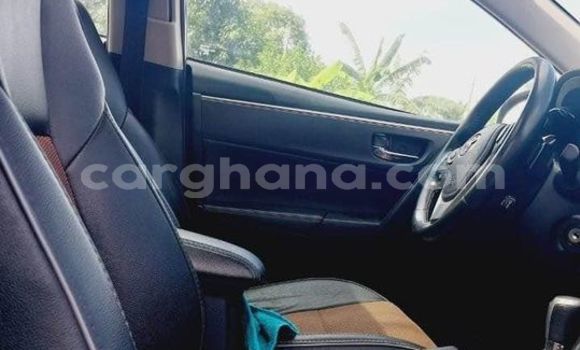 Sayi Na hannu Toyota Corolla Blue Mota in Accra a Greater Accra Sayi Na hannu Toyota Corolla Blue Mota in Accra a Greater Accra