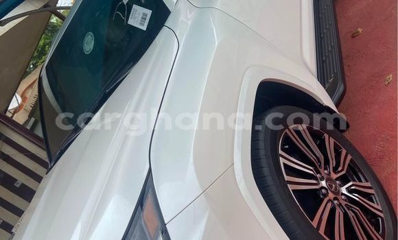 Sayi Na hannu Lexus IS White Mota in Accra a Greater Accra Sayi Na hannu Lexus IS White Mota in Accra a Greater Accra