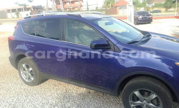 Ra Àlòkù Toyota RAV4 Blue Ọkọ̀ in Accra ni Greater Accra Ra Àlòkù Toyota RAV4 Blue Ọkọ̀ in Accra ni Greater Accra