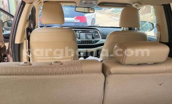 Ra Àlòkù Toyota Highlander Miiran Ọkọ̀ in Accra ni Greater Accra Ra Àlòkù Toyota Highlander Miiran Ọkọ̀ in Accra ni Greater Accra