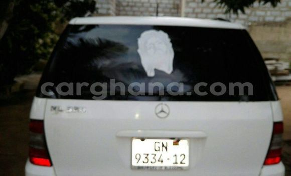 Ra Àlòkù Mercedes‒Benz ML–Class funfun Ọkọ̀ in Accra ni Greater Accra Ra Àlòkù Mercedes‒Benz ML–Class funfun Ọkọ̀ in Accra ni Greater Accra