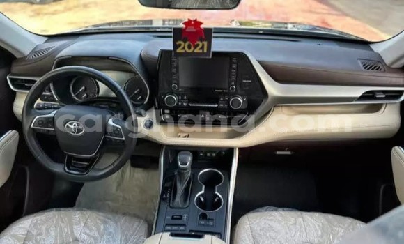 Ra Àlòkù Toyota Highlander Blue Ọkọ̀ in Accra ni Greater Accra Ra Àlòkù Toyota Highlander Blue Ọkọ̀ in Accra ni Greater Accra