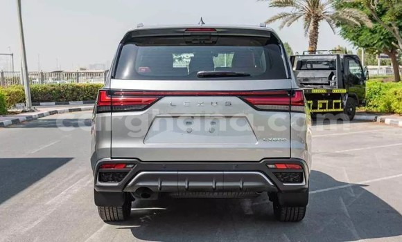 Sayi Na hannu Lexus LX Azurfa Mota in Accra a Greater Accra Sayi Na hannu Lexus LX Azurfa Mota in Accra a Greater Accra