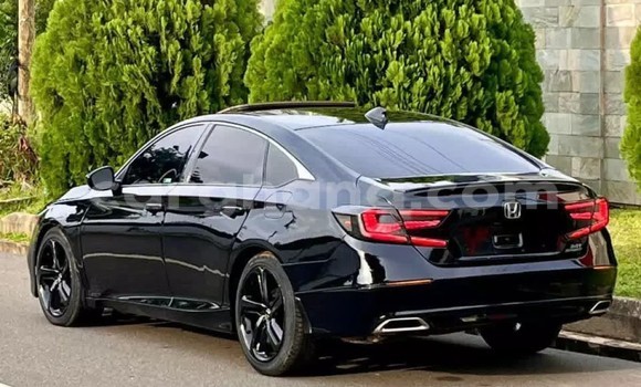 Sayi Na hannu Honda Accord Black Mota in Accra a Greater Accra Sayi Na hannu Honda Accord Black Mota in Accra a Greater Accra