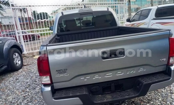 Ra Àlòkù Toyota Tacoma Silver Ọkọ̀ in Accra ni Greater Accra Ra Àlòkù Toyota Tacoma Silver Ọkọ̀ in Accra ni Greater Accra