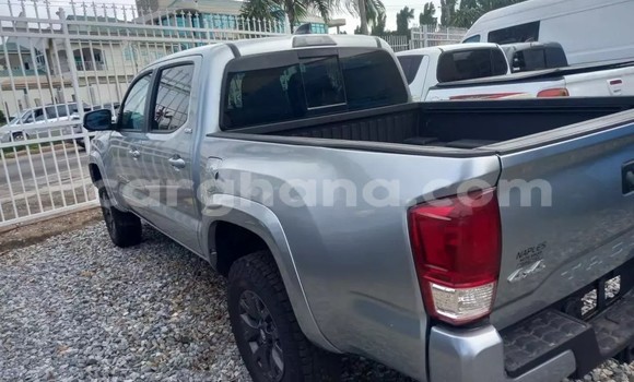 Ra Àlòkù Toyota Tacoma Silver Ọkọ̀ in Accra ni Greater Accra Ra Àlòkù Toyota Tacoma Silver Ọkọ̀ in Accra ni Greater Accra