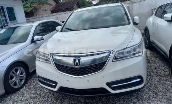 Ra Àlòkù Acura MDX funfun Ọkọ̀ in Accra ni Greater Accra