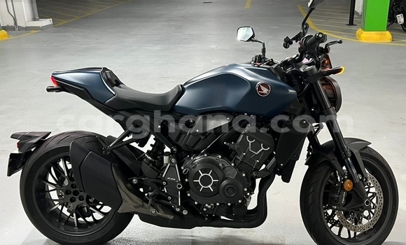 Sayi Na hannu Honda CB M Motsi in Accra a Greater Accra