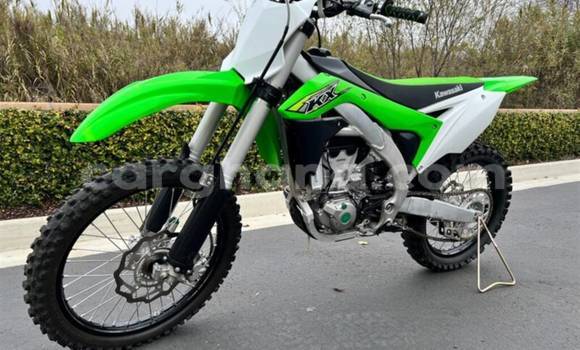Sayi Na hannu Kawasaki KX Green Motsi in Accra a Greater Accra
