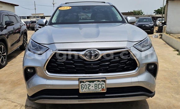 Buy Used Toyota Highlander Silver Car in Tema in Greater Accra Buy Used Toyota Highlander Silver Car in Tema in Greater Accra